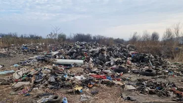 Zece tone de deșeuri urmau să fie arse ilegal într-o comună din Dâmbovița. Autoritățile au aplicat operațiunea Jupiter