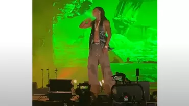 Wiz Khalifa, trimis în judecată la Constanța, după ce ar fi fumat canabis pe scenă la Beach, Please!