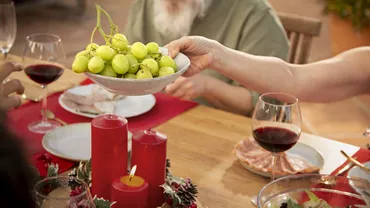 De ce se recomandă consumul de struguri în noaptea de Revelion. Află ce semnificație are acest obicei