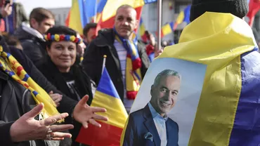 Agent de la Poliția Capitalei, cercetat disciplinar după ce ar fi participat la mitingul pro-Georgescu din 1 martie