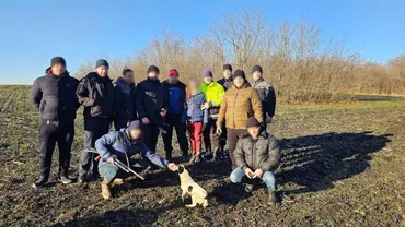 Copilă din R. Moldova, găsită nevătămată după ce s-a rătăcit în pădure: „Fetei i s-a alăturat un câine, care a stat lângă ea toată această perioadă” (FOTO)