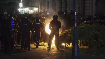 Percheziții în dosarul violențelor de la Biroul Electoral Central. Poliția a reținut încă trei suspecți