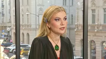 Alina Bădic propune un exercițiu femeilor. Cum funcționează testul celor 4 oglinzi și ce arată acesta (VIDEO)