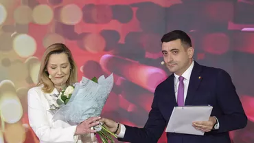 Moment neașteptat, la Cotroceni. George Simion i-a oferit un buchet de flori Elenei Lasconi, apoi a plecat de la dezbaterea electorală. Ce a spus liderul AUR (FOTO)