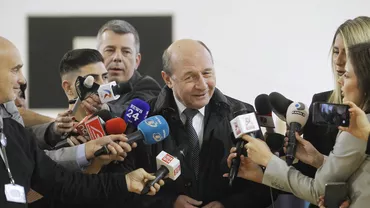 Traian Băsescu: Nu cred că îl va chema cineva pe Simion la Casa Albă sau că va sta de vorbă cu el pe la Mar-a-Lago. Va rămâne tot la grupul alimentar, la spălat vesela (VIDEO)