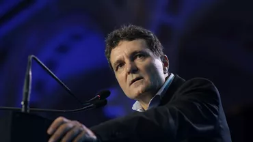 Nicușor Dan: Ciolacu face un lucru intolerabil. Ori îi retrage statutul de emisar lui Sprînceană, ori își dă demisia imediat