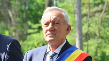 Primarul PSD al Buzăului spune că Nicușor Dan e decizia corectă la alegeri. El critică neutralitatea anunțată de conducerea PSD: „Nu poți să fii elvețian între, Doamne ferește!, posibil fascism și democrație” (VIDEO)