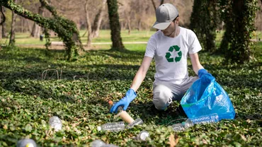 Cum a reușit Damian să-și cumpere o casă după ce a dus la reciclat sticle și doze: Nu am de gând să mă opresc prea curând din colectat