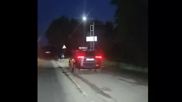 Polițiștii din Ploiești, în alertă după ce un bărbat a condus mașina haotic, apoi a abandonat-o (VIDEO)