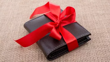 Portofelele care impresionează de la prima vedere: Idei de cadou premium