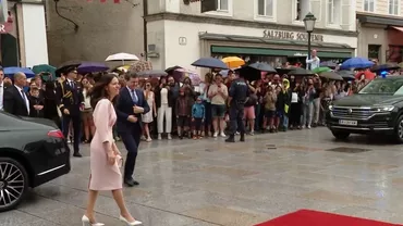 Câți bani a dat Mirabela Grădinaru pe ținuta purtată în Austria? Prima Doamnă a captat toată atenția