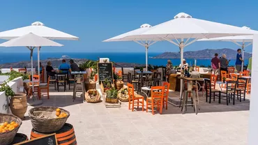 Turiști țepuiți la tavernele din Grecia? Dezbatere intensă în online: „Să nu ziceți ca nu ați știut...”