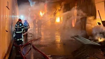 Ministerul Mediului monitorizează calitatea aerului în București și împrejurimi, după incendiul puternic de la Dragonul Roșu