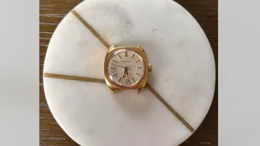 De la second-hand, la avere. A cumpărat un ceas ieftin și apoi a descoperit surpriza vieții: Un jackpot absolut. Cât valorează, de fapt