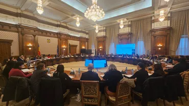 Adevărata reziliență democratică începe nu în instituții, ci în mintea fiecăruia dintre noi
