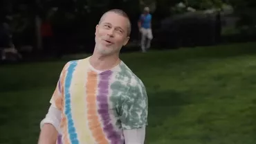 O pensionară a fost păcălită de un fals Brad Pitt și a pierdut peste 100.000 de euro: „M-a făcut să cred că e îndrăgostit de mine”