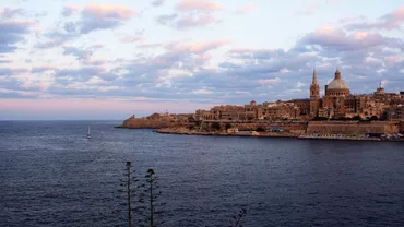 Bonus uriaș pentru tinerii care renunță la permisul de conducere. Ce țară europeană ajuns să fie copleșită de trafic