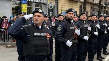 Incident la parada din Constanța: Femeie recalcitrantă, imobilizată de jandarmi și dusă la spital