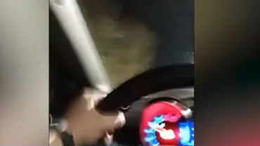 „Să-i spuneți lu' aia de mate că o iubesc!”. Copil prins la volan când mergea spre munte cu mașina furată de la bunică