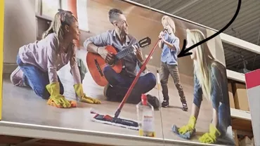 Un afiș publicitar din magazinele Leroy Merlin stârnește controverse: femeile fac curat, bărbații se joacă. Cum se apără compania