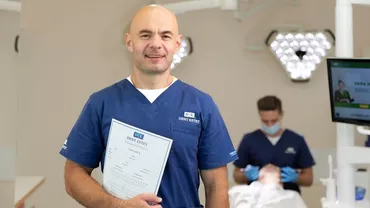 ​Românii din diaspora, tot mai interesați de reabilitările dentare cu sistemul All-on-4®. Ghidul complet al experienței DENT ESTET