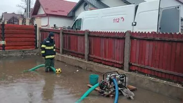 Inundații locale și alunecări de teren după ploi intense la Buzău. Ce zone sunt monitorizate de autorități (FOTO)