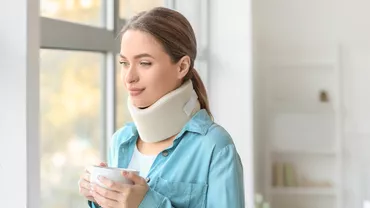 Gulerul cervical: rol, indicații și recomandări de purtare