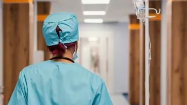 Focar de hepatită A în Italia: spitalizări în creștere. Ce măsuri au fost impuse în restaurante