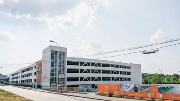 Prima vacanță în străinătate cu copilul? Iată ce să nu treci cu vederea!