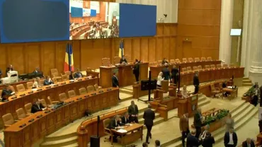 Scene halucinante în Senatul României. Bătaie în toată regula între aleșii neamului. Cine au fost combatanții (VIDEO)