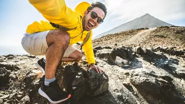 Ce cameră de acțiune să cumperi de la F64 în funcție de buget?