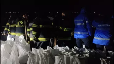 Autoritățile din Vrancea au dispus evacuări de urgență din cauza riscului de inundații