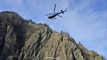 Intervenție spectaculoasă la Barajul Vidraru cu ajutorul unui elicopter. Când va începe procesul de reumplere (FOTO)