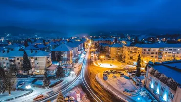 Newsweek: Municipiul Brad cu doar 12.000 locuitori. Are pierderi de 2.000.000€ și plătește salarii de 1.200.000 euro