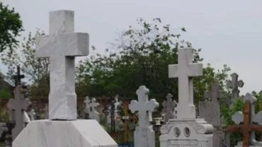Nu mai sunt locuri de veci! Decizia radicală luată pentru mormintele abandonate într-un oraș din România