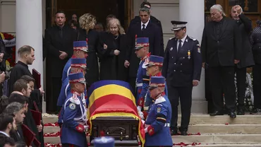 Familia Lucescu, mulțumiri și recunoștință după funeralii: Am simţit ceva ce nu credeam posibil în mijlocul unei asemenea dureri