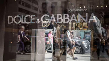 Cutremur în lumea modei: Stefano Gabbana s-a retras din conducerea D&G. Ce se va întâmpla cu brandul de lux