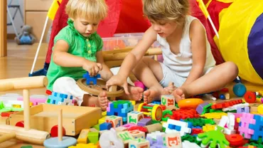 Jucăriile copiilor, pericole ascunse. De la accidente banale la tragedii reale: „Biluţele le-a băgat în năsuc”