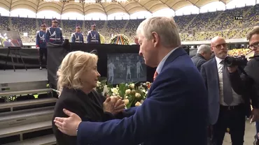 Rinat Ahmetov, omagiu pentru Mircea Lucescu pe Arena Națională. Cel mai bogat om din Ucraina, la catafalcul celui mai mare antrenor român (VIDEO)