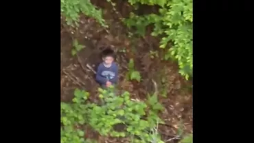Băiețelul de 5 ani dispărut în Sibiu a fost găsit în viață. Unde l-au descoperit salvatorii. VIDEO din momentul salvării