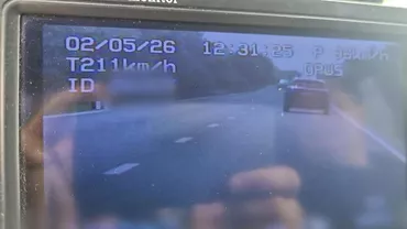 Ce amendă a primit un șofer prins cu 211km/h pe un drum din Timiș. A rămas fără permis 4 luni