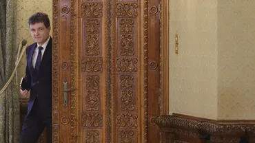 LIVETEXT: Ziua cea mai lungă de la Cotroceni. Nicușor Dan discută cu partidele pentru nominalizarea unui premier / Ce condiții au pus delegațiile (UPDATE)