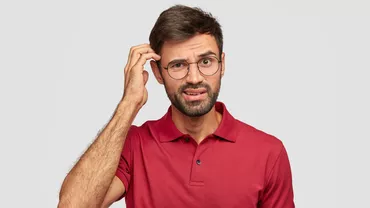 Uiți numele oamenilor imediat după ce îi cunoști? Ce spune acest obicei despre tine