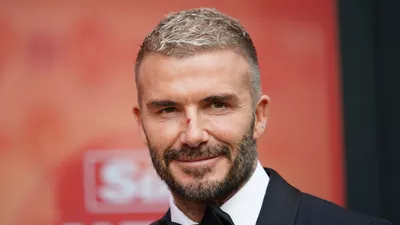 David Beckham, moment regal printre trandafiri. Regele Charles și Regina Camilla s-au întâlnit cu fostul fotbalist la Chelsea Flower Show