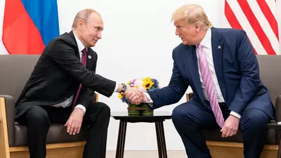Donald Trump le-a spus liderilor europeni că Vladimir Putin vrea întreaga regiune Donbas în schimbul sfârșitului războiului / Putin solicită ca Ucraina să își reducă semnificativ armata și să devină un stat neutru