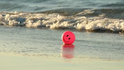 Pe litoral ar putea apărea zone separate pentru fumători și nefumători. Măsura este doar o recomandare ANPC