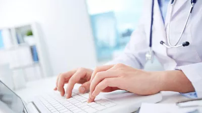 Explicația incredibilă pe care o are medicul din Iași care a susținut că „70% dintre copiii concepuți în post pățesc ceva”