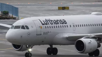 Criza combustibilului lovește dur! Lufthansa elimină 20.000 de zboruri. Care sunt cele mai afectate destinații
