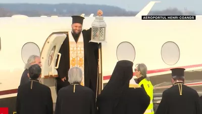 Lumina Sfântă de la Ierusalim a sosit în România: „Lumina e fundamentul vieții și al cunoașterii, ea deschide calea către adevăr și libertate” (VIDEO)