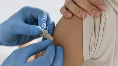 Vaccin împotriva virusului Ebola, dezvoltat cu tehnologia folosită în pandemia Covid: „Oamenii sunt îngrijorați de această epidemie”